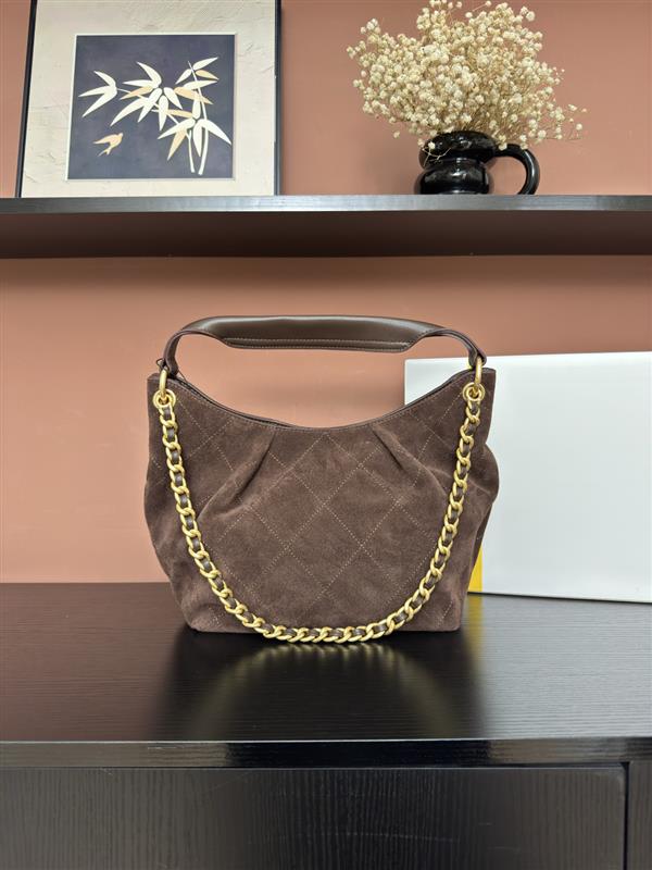 2026131204526424 700